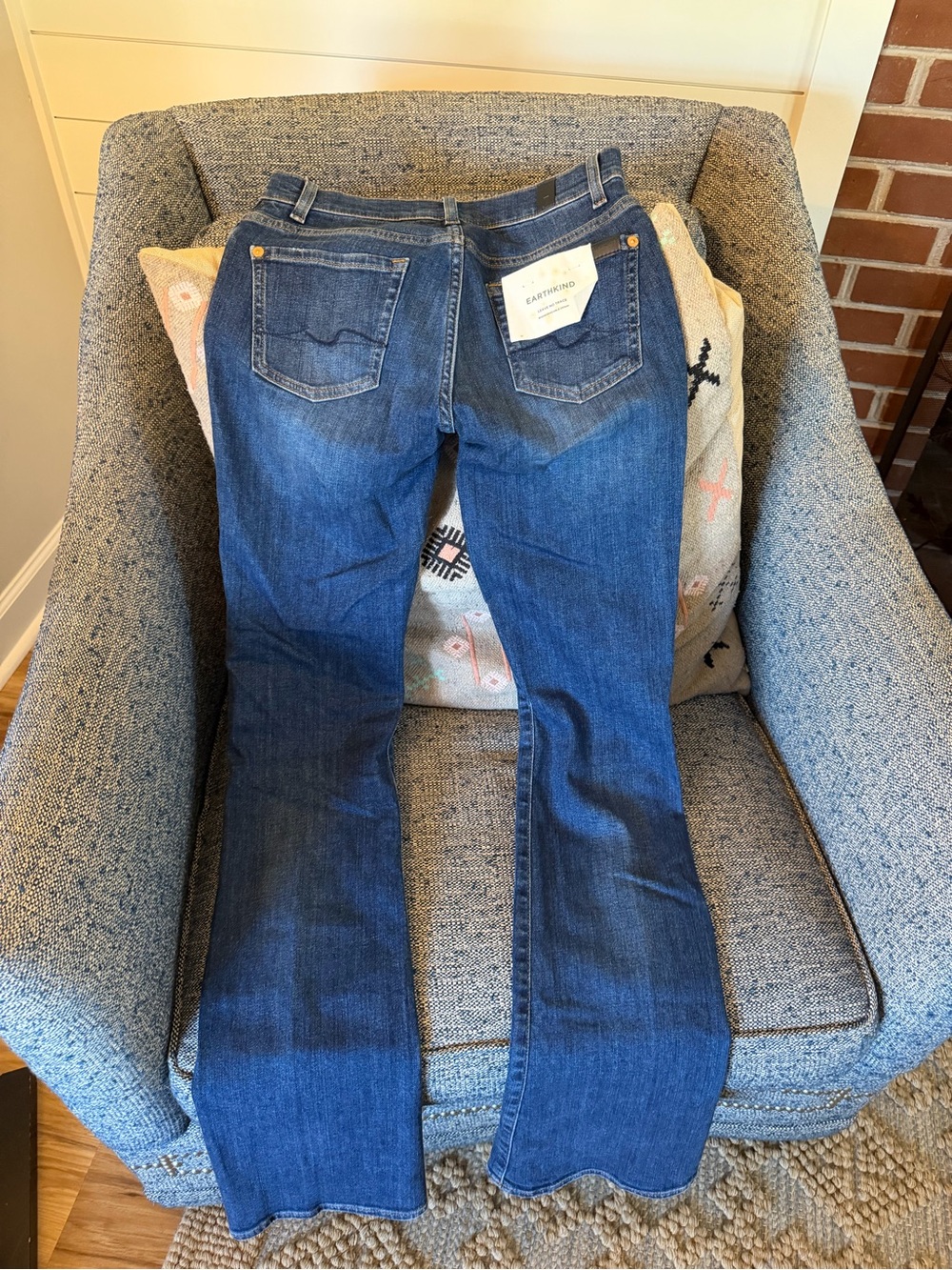 7 for All Mankind Jeans Boot Cut - Picture 2 of 6